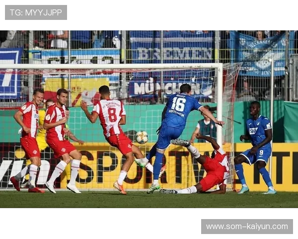 霍芬海姆与弗赖堡上演冲欧关键战,主队近期主场八连胜 霍芬海姆与弗赖堡上演冲欧关键战,主队近期主场八连胜